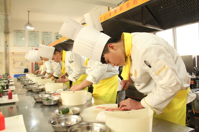 七招搞定餐饮管理 从新手到高手的实战指南